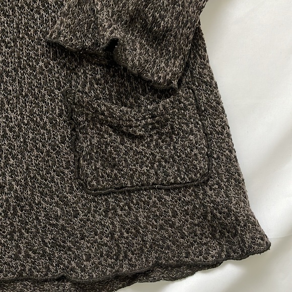 Fenini Cowl Neck Cotton Blend Woven Sweater with Pocket and Front Seam in Black - Picture 3 of 7